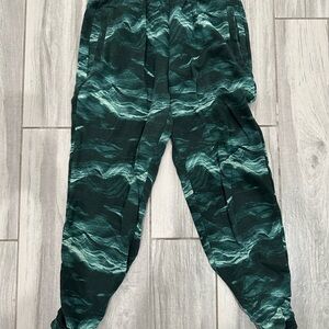 Fabletics Green Patterned Pants